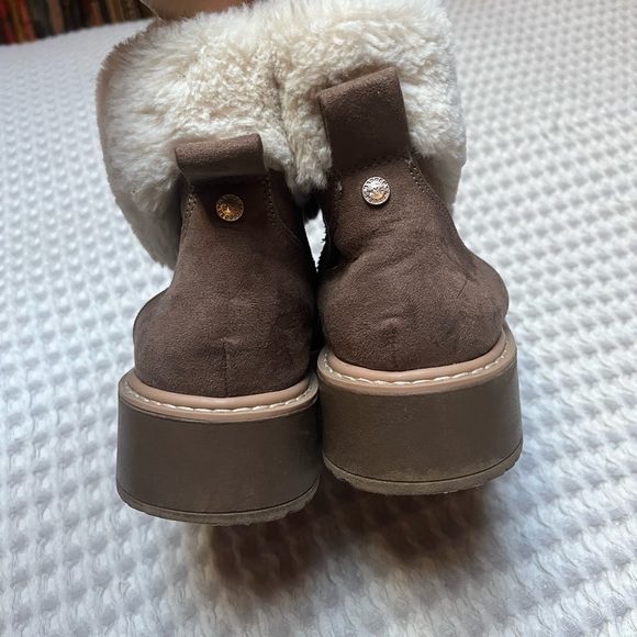 Madden NYC Furry Tan Winter Boots - Picture 6 of 8